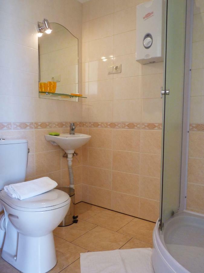 Ferienwohnung Viesu Nams "Svire-10" Ventspils Exterior foto